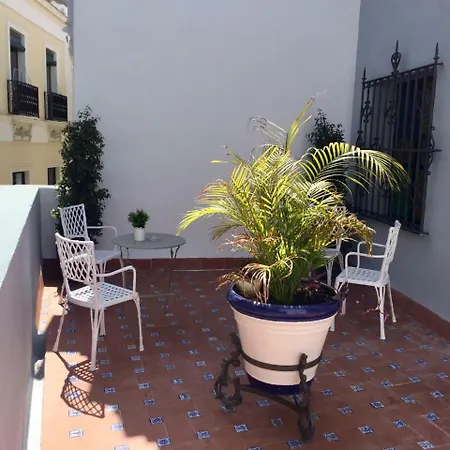 Hotell Basic Catedral