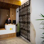 Basic Catedral Hotel