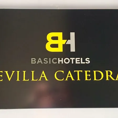 Basic Catedral Hotel