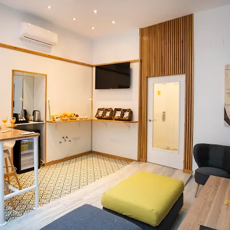 Basic Catedral Otel 3*